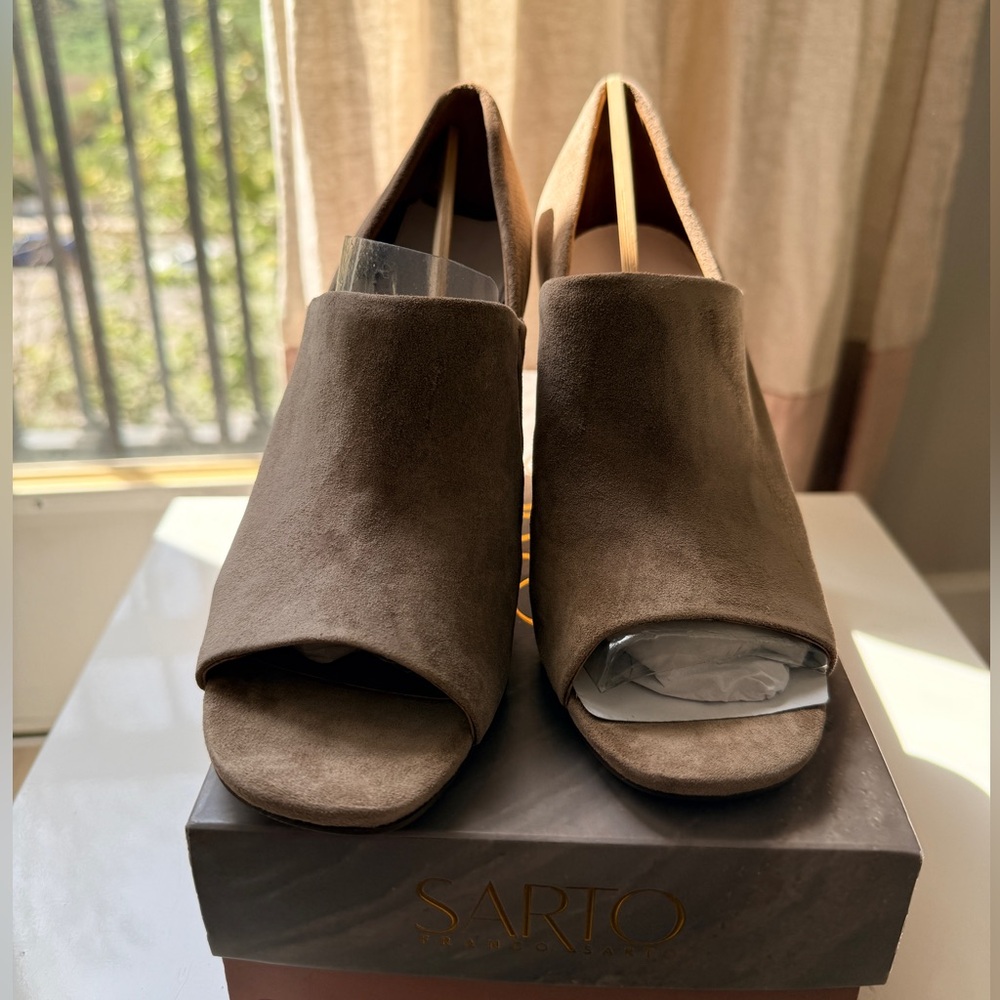 Franco Sarto Brown Suede Mules